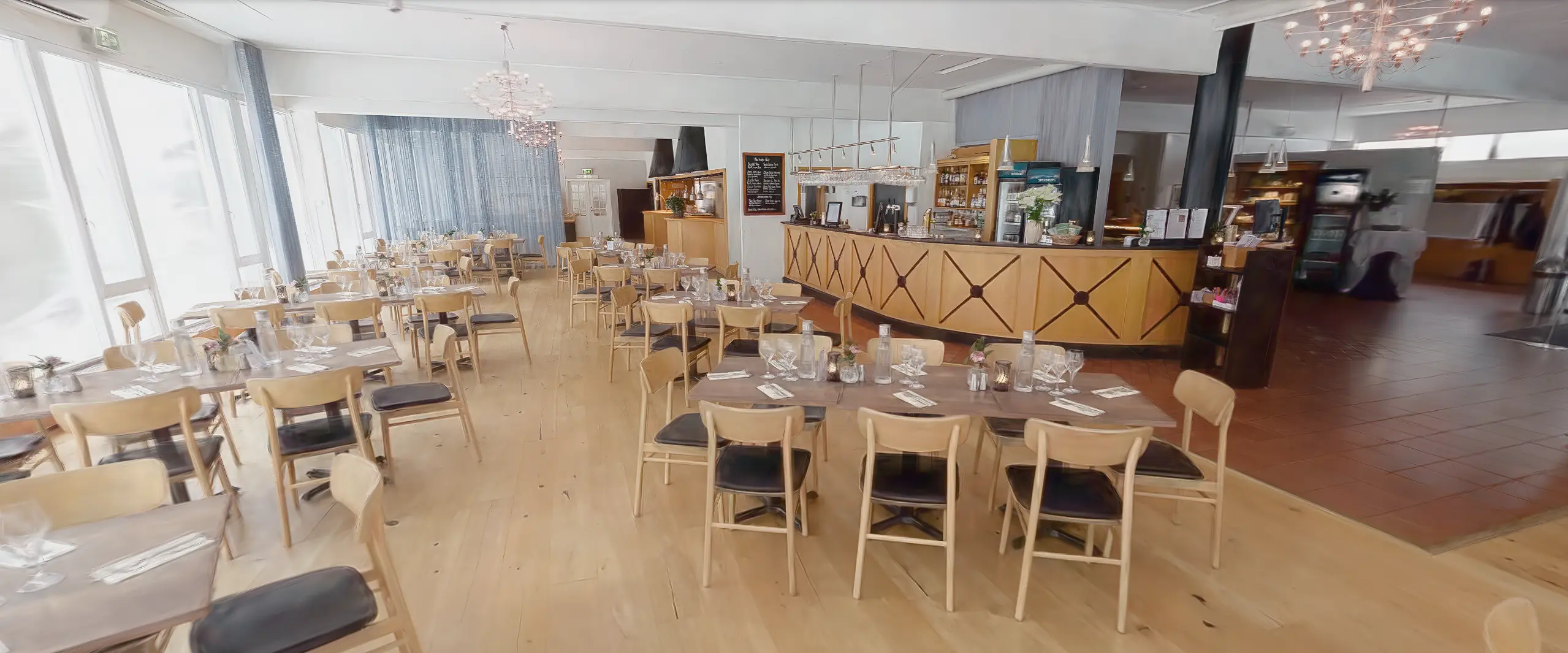 Besök Restaurangen digitalt